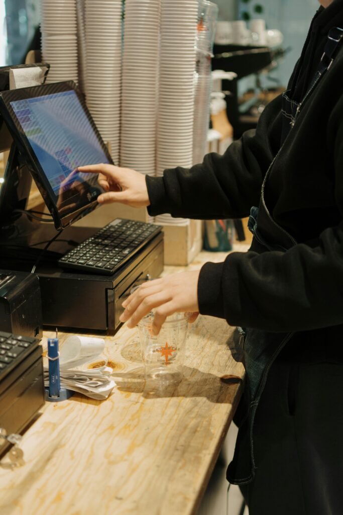 mã vạch quản lý khách hàng